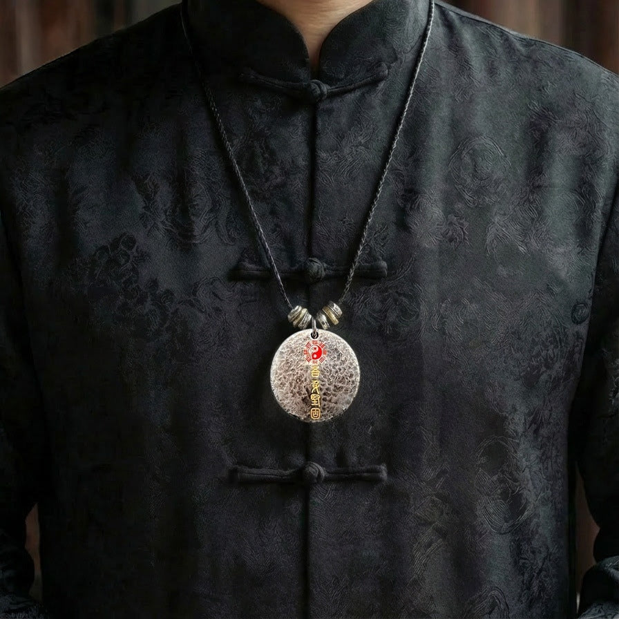 Taoist Taiji Bagua Round Talisman Pendant – Vintage Silver-Plated Neo-Chinese Protection Necklace